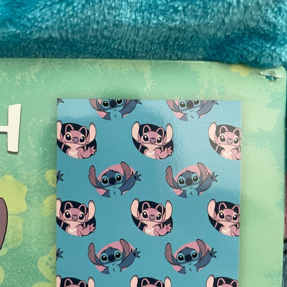 Disney Stitch and Angel Blanket - Picture 2 of 2